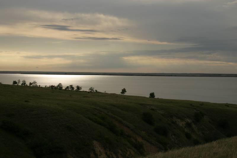 Природа,Степь,река,берег