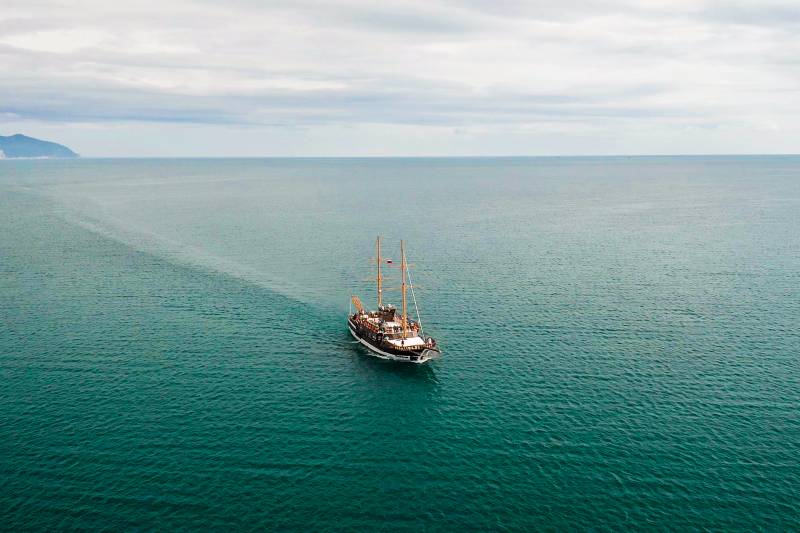 туризм,Геленджик,Черное море,яхта,море,Бухта,Бухта Геленджика